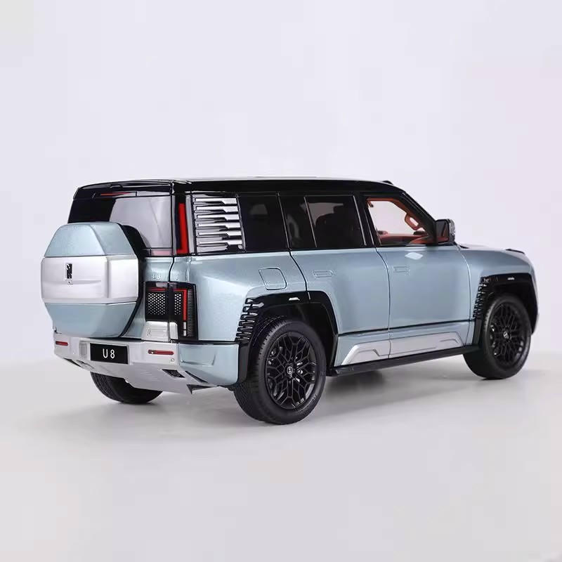 BYD Yangwang U8 1:18 Diecast Model