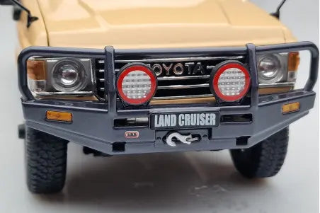 Toyota Land Cruiser 60 Beige With Optional Parts Kyosho 1/18