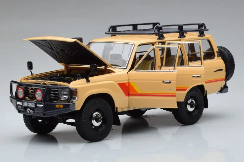 Toyota Land Cruiser 60 Beige With Optional Parts Kyosho 1/18