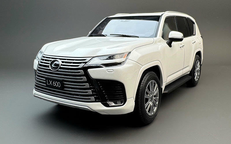 Lexus LX600 Diecast Car LCD Model 1:18