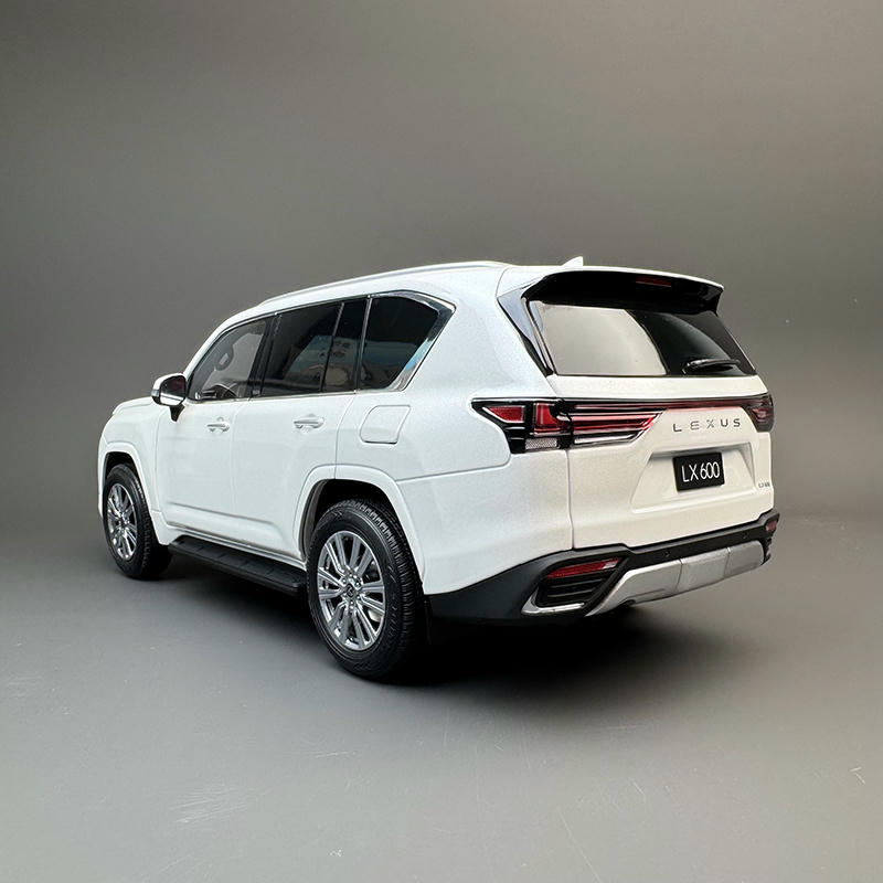 Lexus LX600 Diecast Car LCD Model 1:18