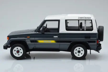 Toyota Land Cruiser LJ73 Grey Otto 1/18