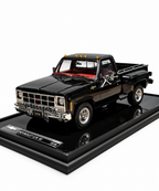 GMC Sierra 1979 Limited Editon Scale 1:18 Black