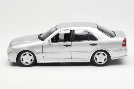 Mercedes Benz C36 AMG Diecast Model | Silver UT Models 1:18 1997