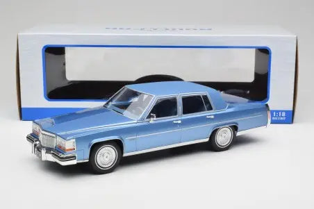 Cadillac Fleetwood Brougham Blue Metallic MCG 1/18