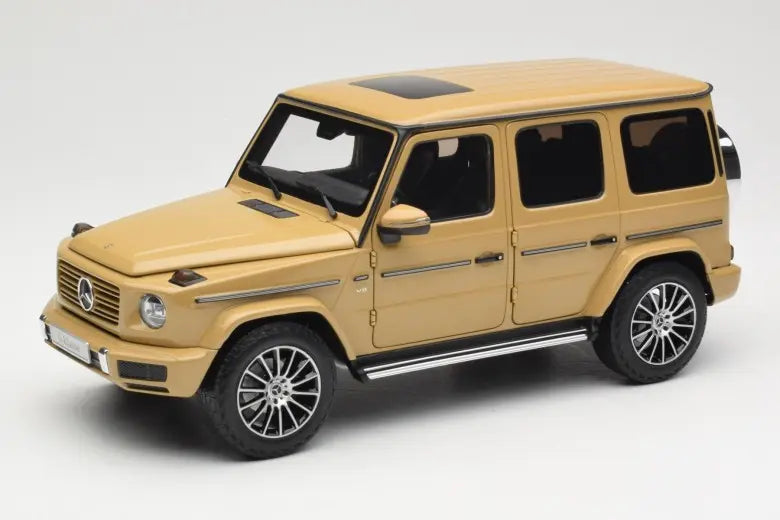 Mercedes G-Class G 500 W463A Solarbeam Yellow Metallic Minichamps 1/18