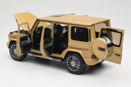 Mercedes G-Class G 500 W463A Solarbeam Yellow Metallic Minichamps 1/18