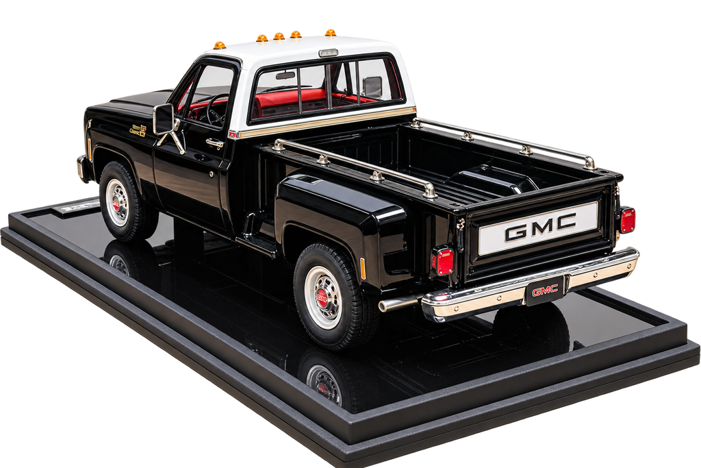 GMC Sierra 1979 Limited Editon Scale 1:18 Black White