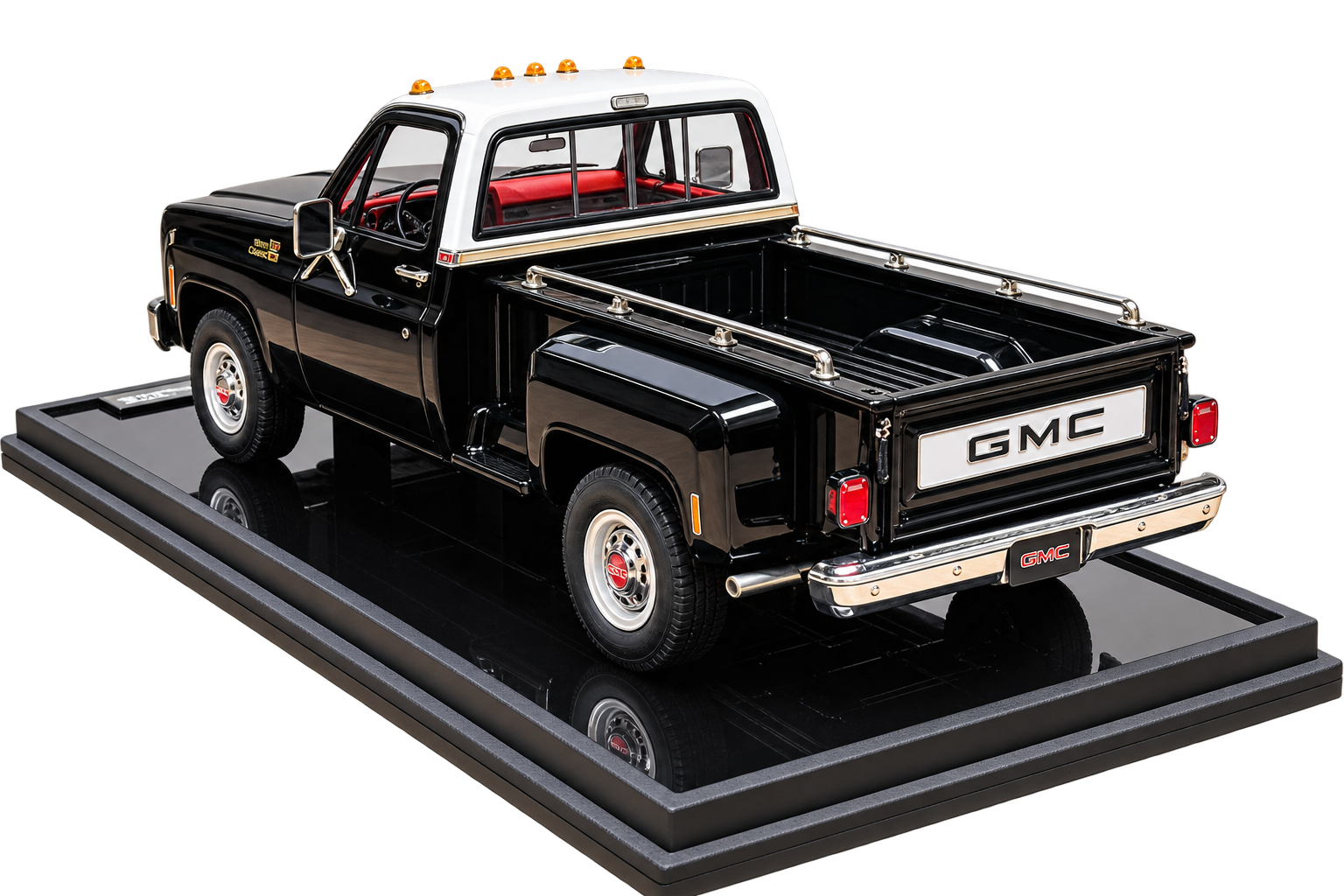 GMC Sierra 1979 Limited Editon Scale 1:18 Black White