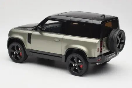 Land Rover Defender 90 HSE P400 L663 Pangea Green Metallic GT Spirit 1/18