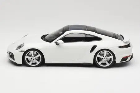 Porsche 911 992 Turbo S White Minichamps 1/18