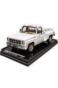 GMC Sierra 1979 Limited Editon Scale 1:18 White