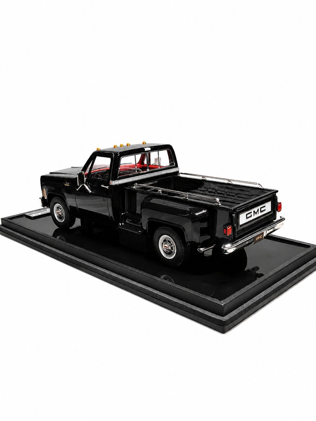 GMC Sierra 1979 Limited Editon Scale 1:18 Black
