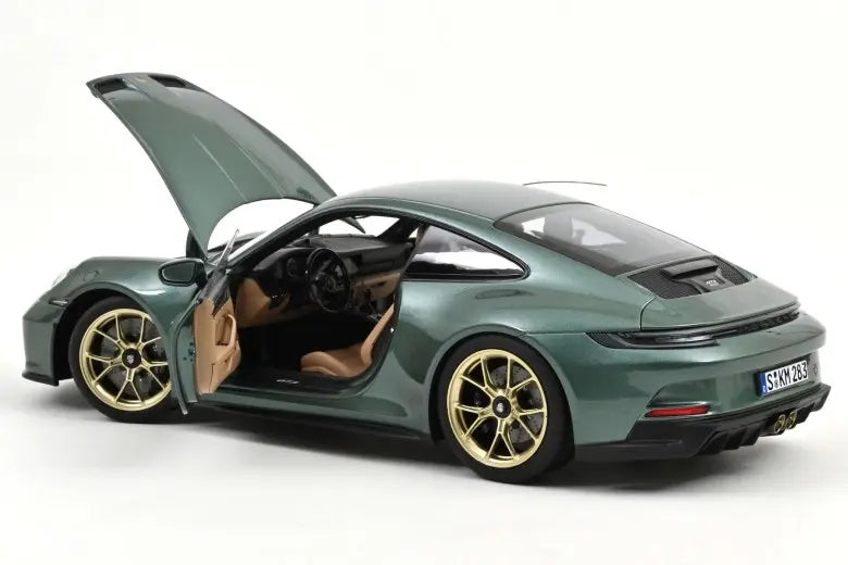 Porsche 911 992 GT3 Touring Package Malachite Green Metallic Norev 1/18