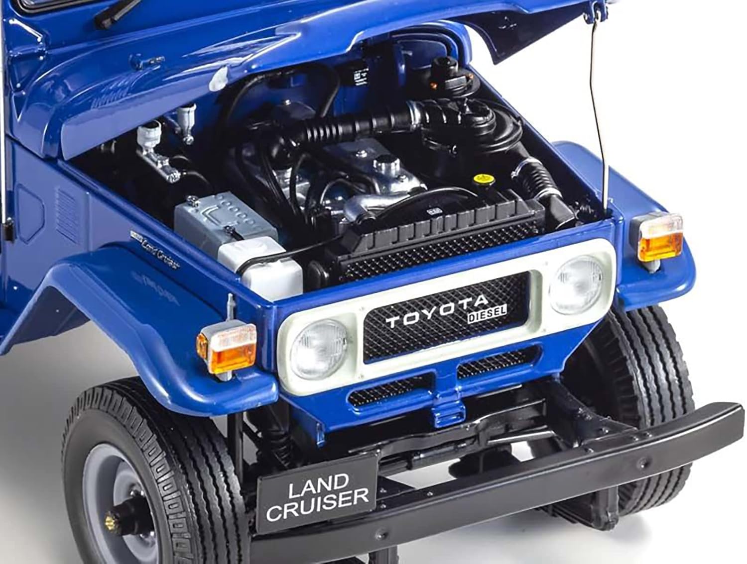 Toyota Landcruiser LC40 pickup land cruiser Kyosho 1:18