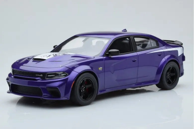 Dodge Charger Super Bee Purple GT Spirit 1/18