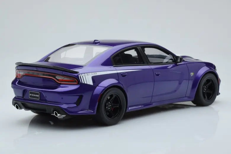 Dodge Charger Super Bee Purple GT Spirit 1/18