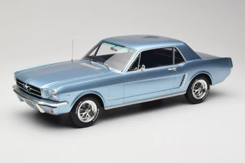 Ford Mustang V8 Blue Pony  1:12