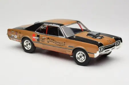 Exhibition Drag Car Oldsmobile 442 Hurst Hairy Olds Twin-Engine 4WD 1966 Highway 61 1:18