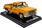 GMC Sierra 1979 Limited Editon Scale 1:18 Copper