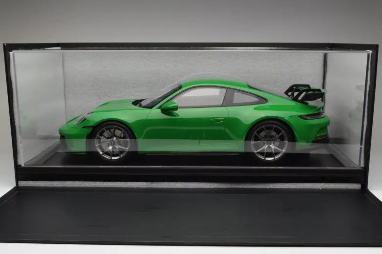 Porsche 911 992 GT3 Python Green GT Spirit 1/8