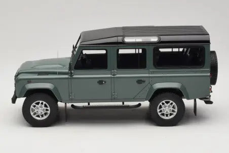 Land Rover Defender 3 Station Wagon Keswick Green GT Spirit 1/18