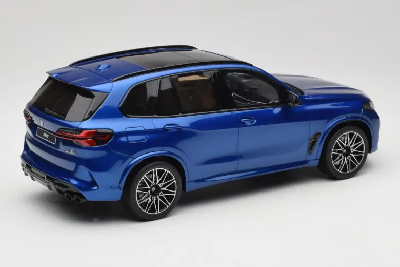 BMW X5 M F95 Competition Marina Bay Blue Metallic GT Spirit 1:18