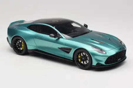 Aston Martin Vanquish Green Metallic GT Spirit 1/18