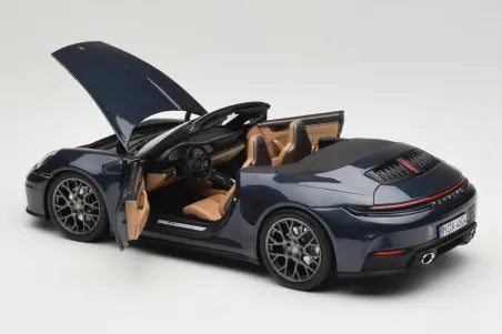 Porsche 911 992.2 Carrera Cabriolet Yachting Blue Norev 1/18