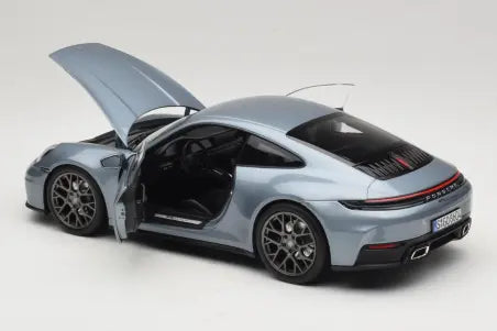 Porsche 911 992.2 Carrera Polar Silver Metallic Norev 1/18