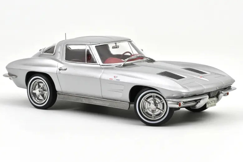 Preorder Chevrolet Corvette Sting Ray Sebring Silver Norev 1/18