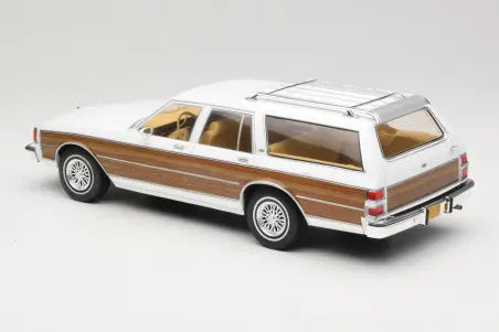 Preorder  Chevrolet Caprice Estate Wagon Silver & Grey MCG 1/18