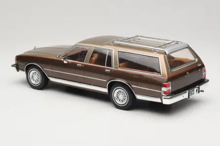 Preorder  Chevrolet Caprice Estate Wagon Beige MCG 1/18
