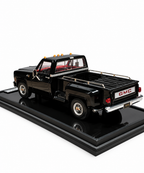 GMC Sierra 1979 Limited Editon Scale 1:18 Black