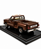 GMC Sierra 1979 Limited Editon Scale 1:18 Brown