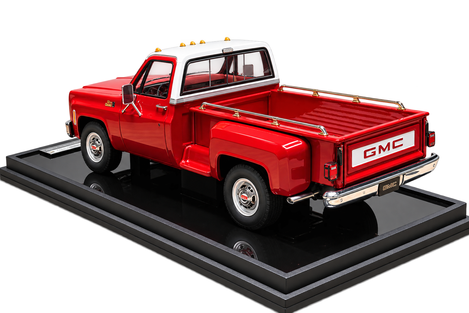 GMC Sierra 1979 Limited Editon Scale 1:18 Red White