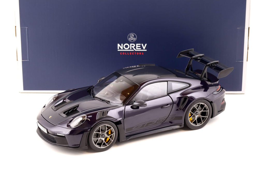 1:18 Norev Porsche 911 (992) GT3 RS Weissach Package 2022 PTS viola metallic – Limited 504 pcs.