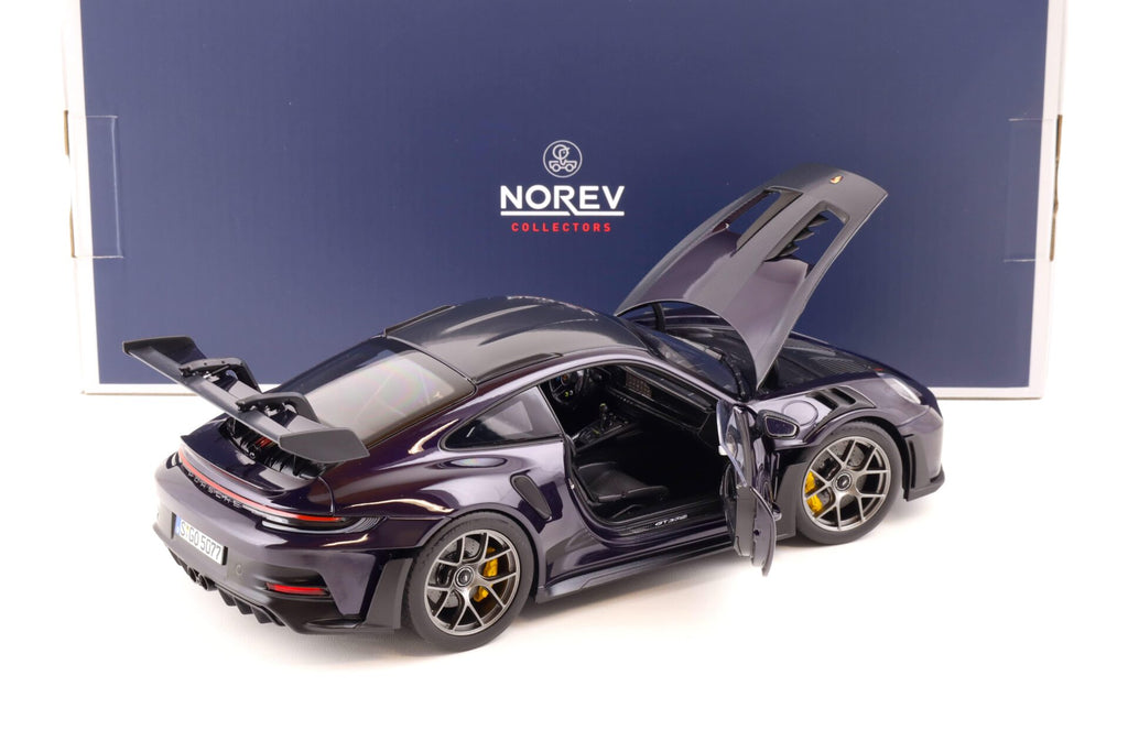 1:18 Norev Porsche 911 (992) GT3 RS Weissach Package 2022 PTS viola metallic – Limited 504 pcs.