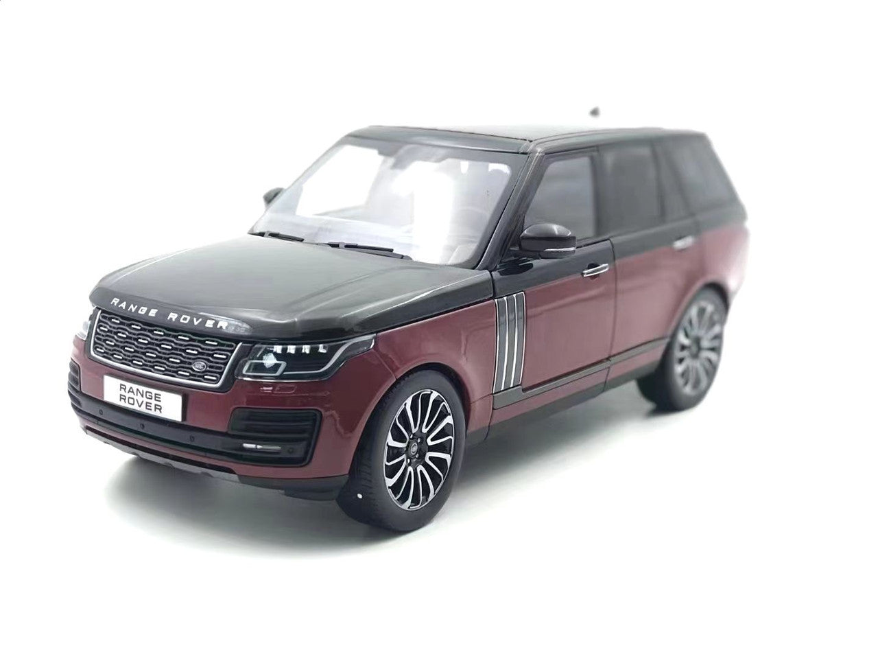 1/18 LCD 2020 Land Rover Range 4th Generation (2013-Present) (Red & Black) Diecast Car Model