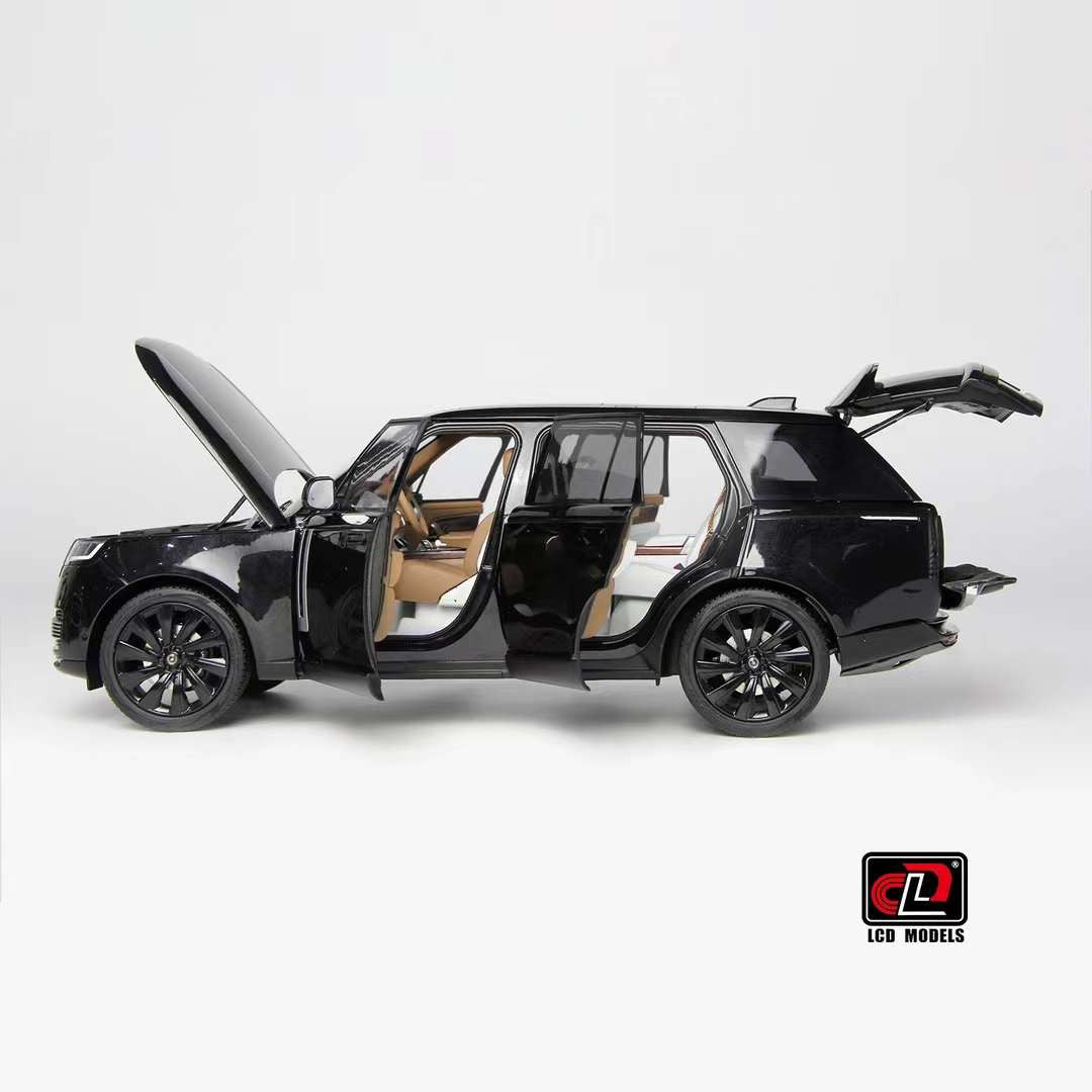 LCD 2022 Land Rover Range Rover SV Black 1:18