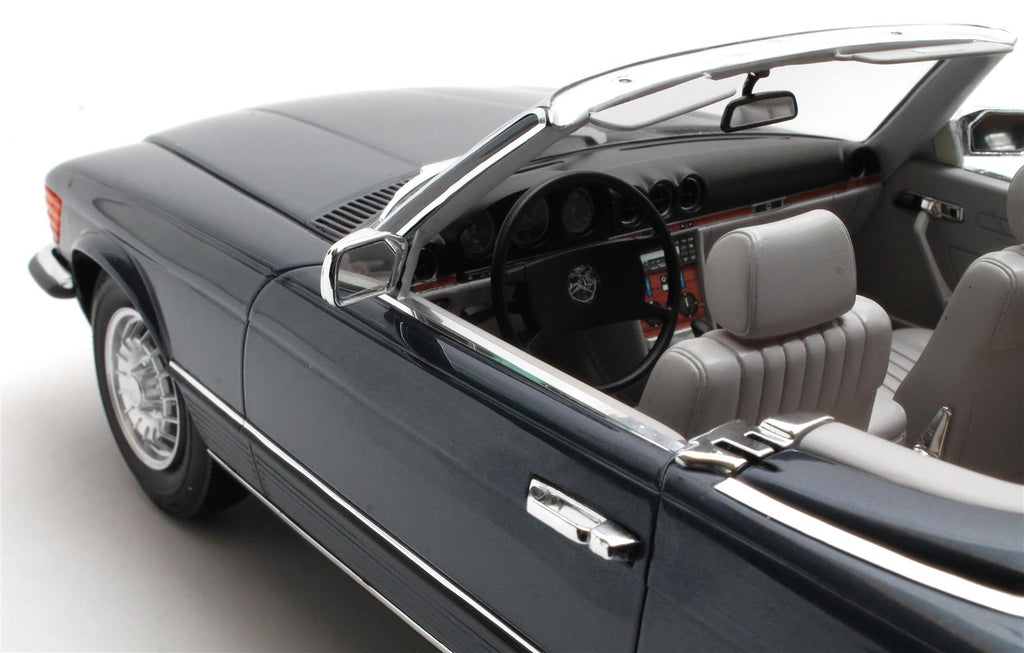Mercedes-Benz 380SL R107 Lapis blue metallic 1:12 1979 - 1985