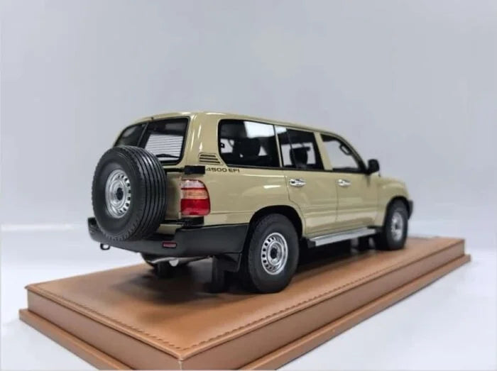 Toyota Land Cruiser G 1998 1:18 Beige