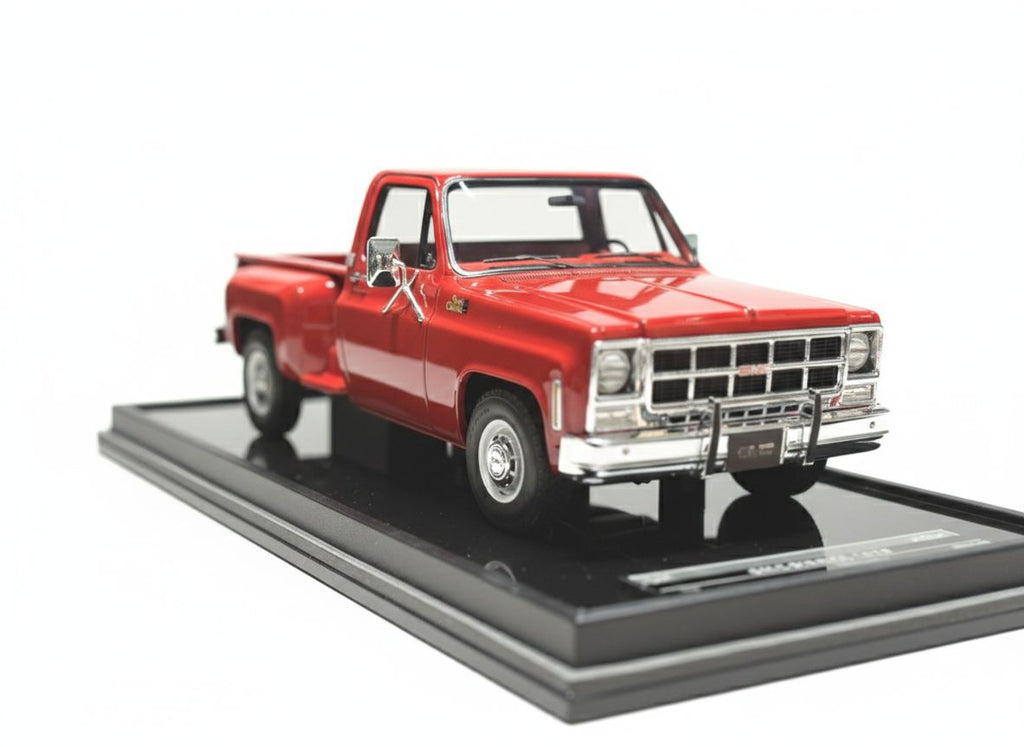 PREORDER GMC Sierra Classic 3500 (1979) - Desert Red- Limited 60 pcs 1/18