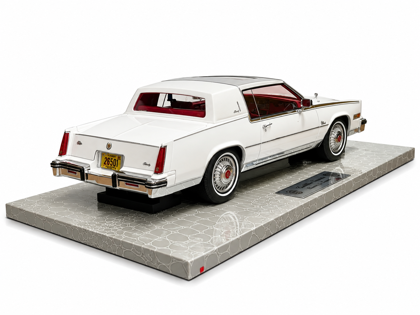 Cadillac Eldorado Biarritz 1980 White 1/18