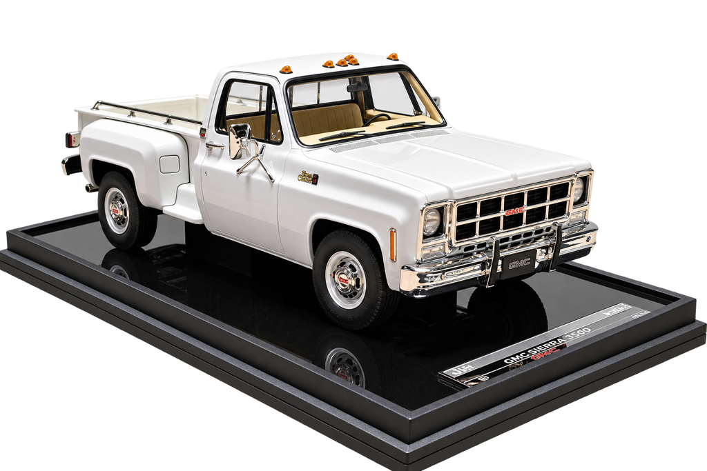 GMC Sierra 1979 Limited Editon Scale 1:18 White