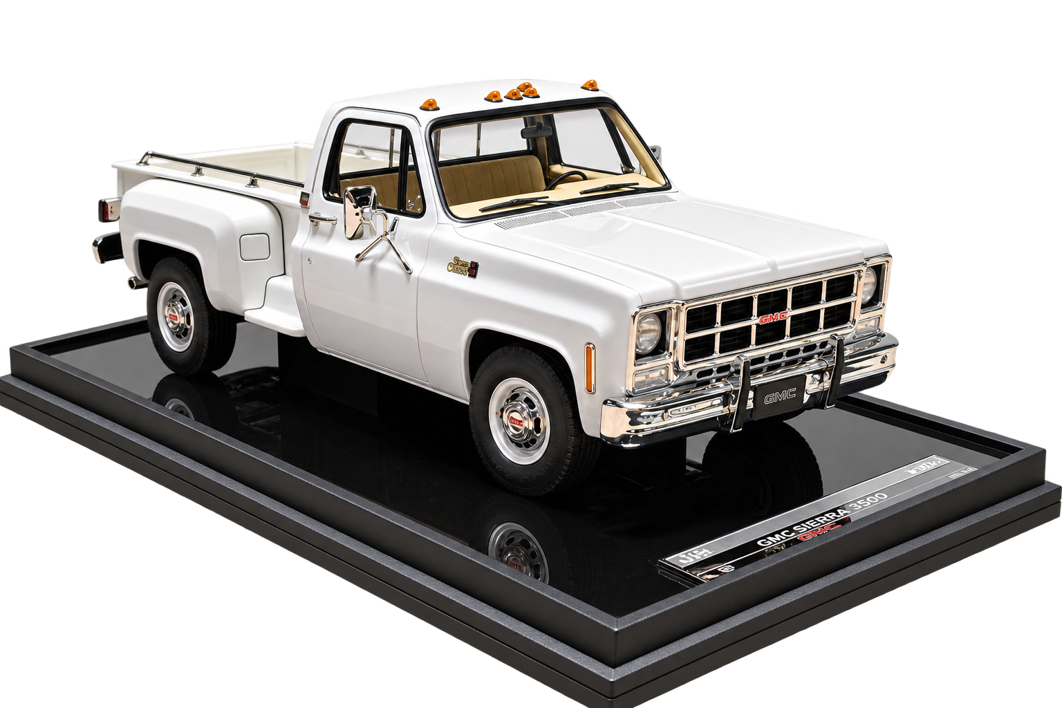 GMC Sierra 1979 Limited Editon Scale 1:18 White