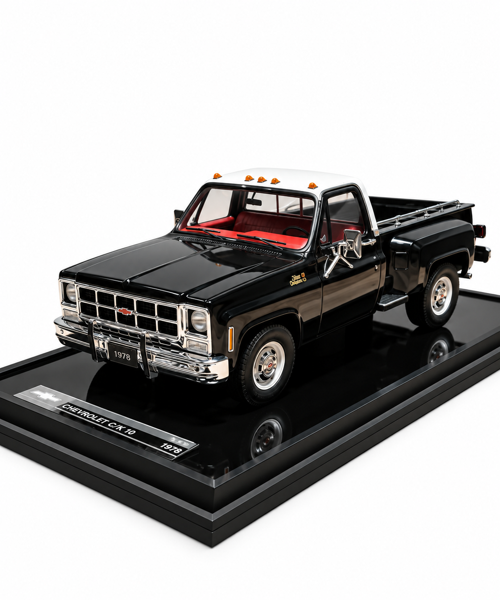 GMC Sierra 1979 Limited Editon Scale 1:18 Black White