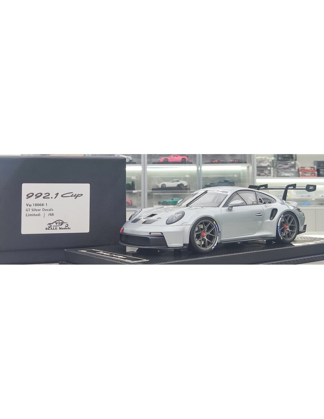 Porsche 911 GT3 Cup 2025 1/18 - 18068-1 VIP MODELS