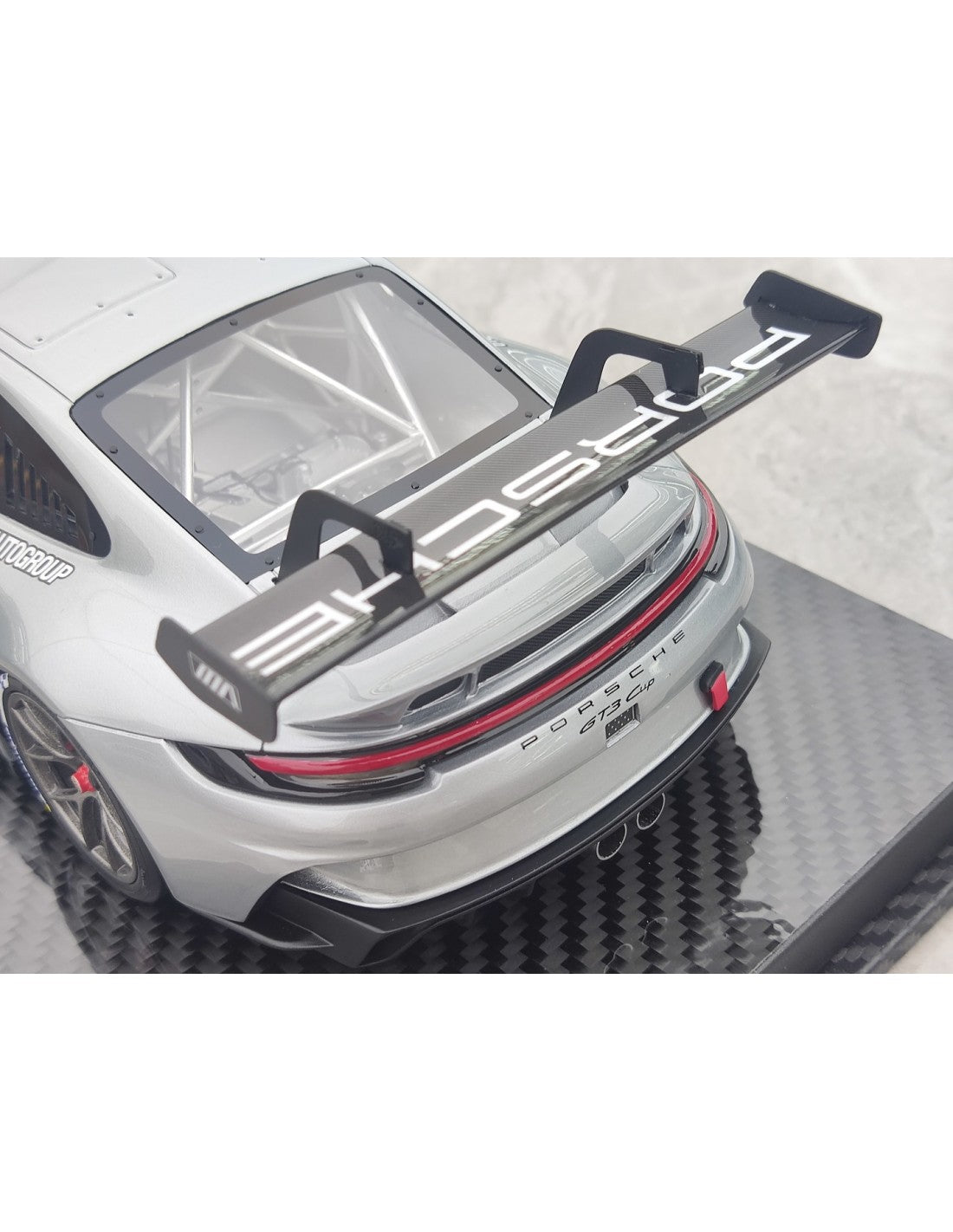 Porsche 911 GT3 Cup 2025 1/18 - 18068-1 VIP MODELS