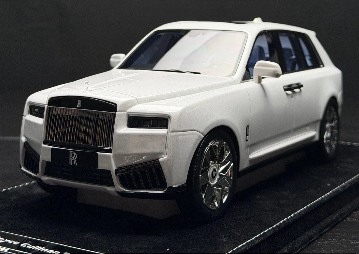 Rolls Royce Cullinan Series II (White) [H&H] 1/18 scale